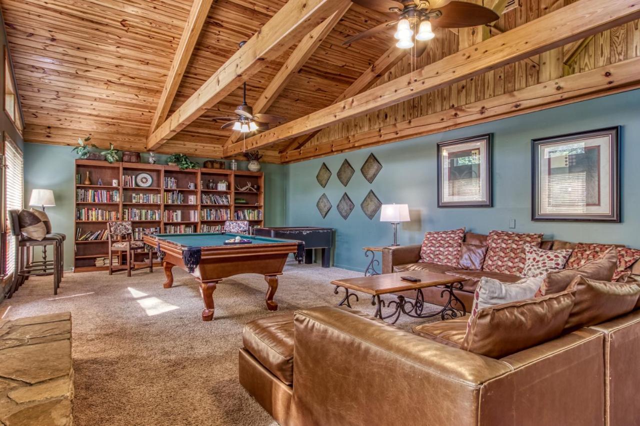 Mountain Lake Lodge, Hot Tub, Theater Room, 1089 Free Tickets Each Paid Day, Dollywood And More سيفيرفيل المظهر الخارجي الصورة