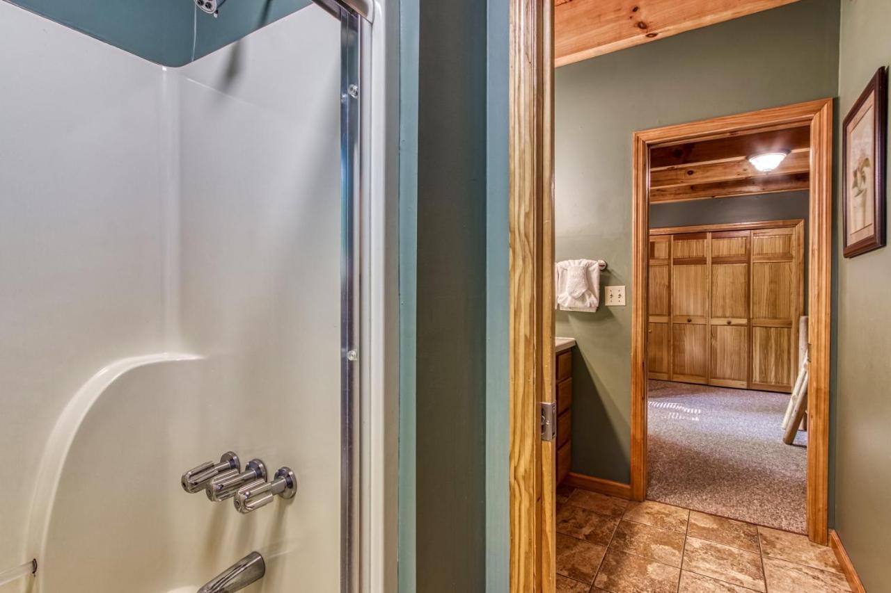 Mountain Lake Lodge, Hot Tub, Theater Room, 1089 Free Tickets Each Paid Day, Dollywood And More سيفيرفيل المظهر الخارجي الصورة