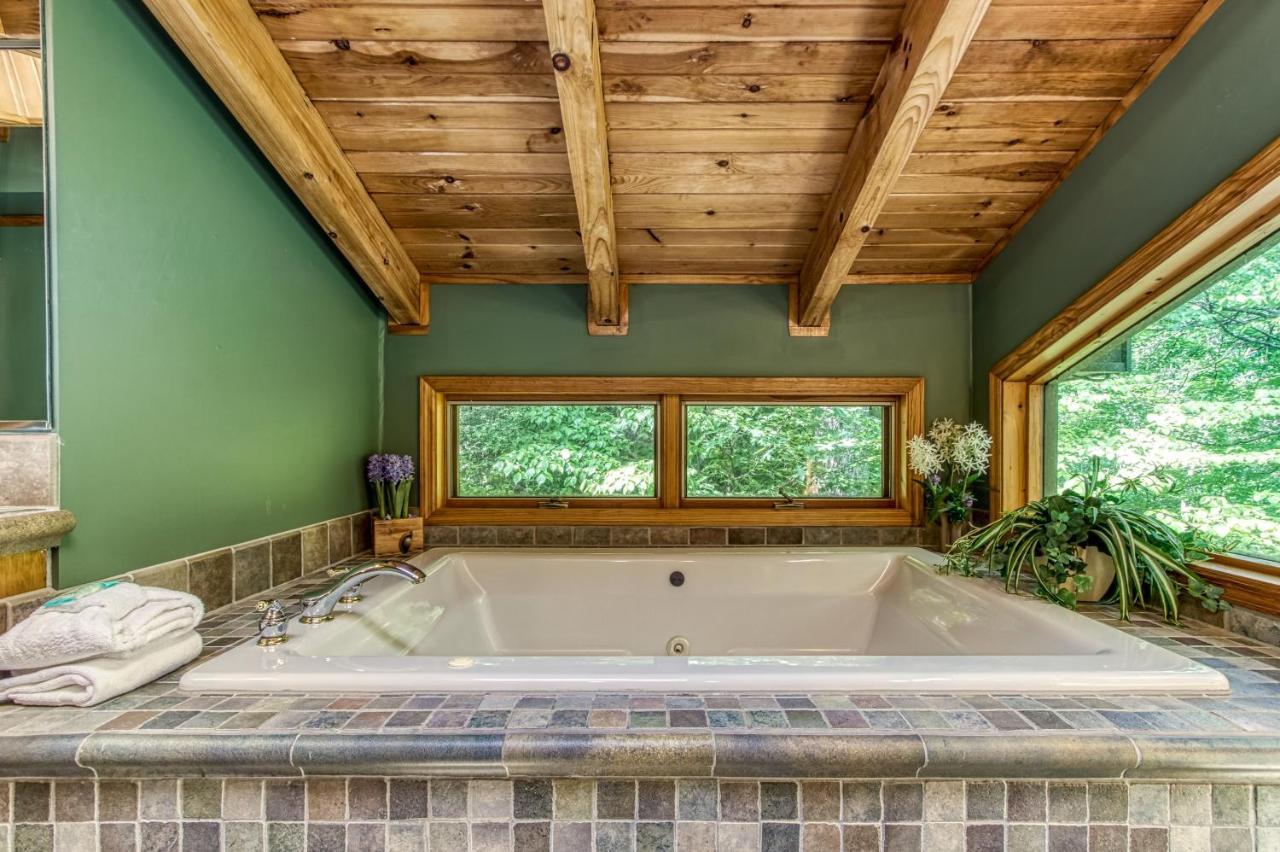 Mountain Lake Lodge, Hot Tub, Theater Room, 1089 Free Tickets Each Paid Day, Dollywood And More سيفيرفيل المظهر الخارجي الصورة